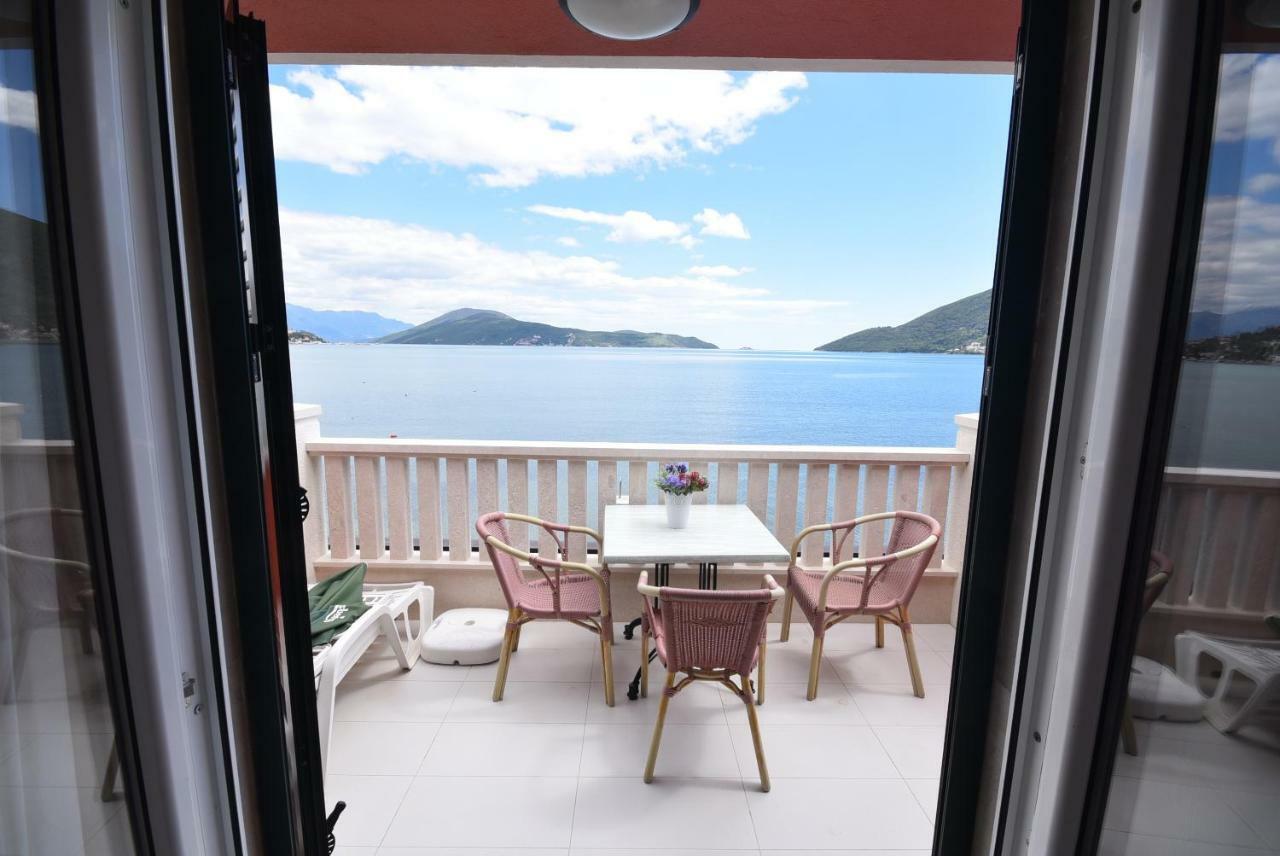 Grifone Coastline Apartment Herceg Novi Exterior foto