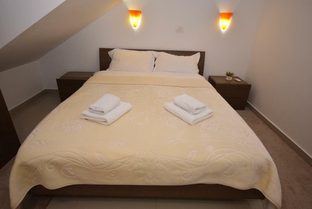 Grifone Coastline Apartment Herceg Novi Exterior foto